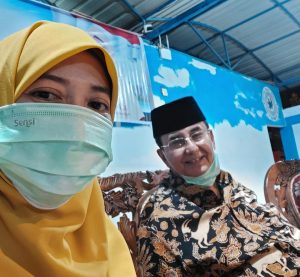 Ismeth Abdullah dan Suryani Mirip Kakak Adik