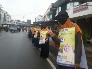 Relawan Isdianto-Suryani Gelar Flashmob di Bintan