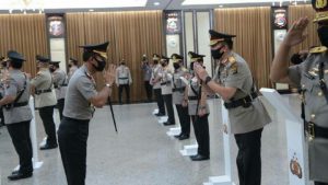 Buntut Jajaran Polda Metro Dirombak, Kabid Propam Polda Kepri Diganti