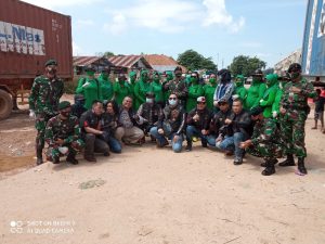 Harley Owners Group SUMO Chapter Batam Ikut Bakti Sosial Bareng Danyonif, Ecko Sukoy: Bukti Tak Ada Konflik
