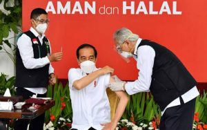 Tenaga Kesehatan Harus Proaktif Mendaftarkan Diri Untuk Divaksin