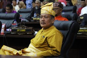 Taba Iskandar Minta Retribusi Perlintasan Dam Duriangkang Dibatalkan