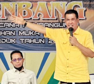 Dugaan Rasisme, Ruslan Ali Wasyim Minta BK Panggil Harmidi dan Rudi