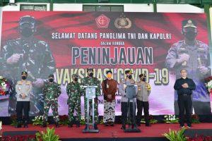 Persiapan Mudik Lebaran, Ribuan Anggota TNI-Polri di Jateng Divaksin Covid-19