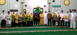 Safari Ramadan di Masjid Jami Al Jannatul Ma’wa Tanjungpinang, Ade Angga: Silaturahim Dijalin untuk Selamanya