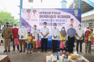Pemko Batam Kucurkan 35.200 Paket Sembako Murah