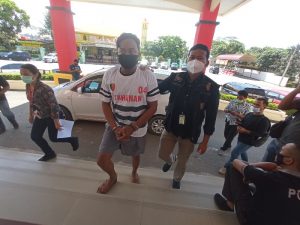 Sakit Hati Diputus, Pria di Batam Sebar Foto Bugil Mantan Pacar Melalui Facebook