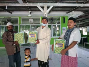 Ramadan 1442 H, BKDI Serahkan Bingkisan Ramadan pada Imam Masjid dan Marbot