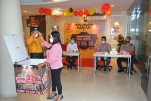 Pengundian Hadiah PKP Tahap 2, Emma Hidayatunnur Raih Hadiah Utama Uang Tunai Rp 150 Juta