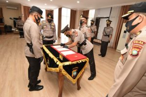 Kapolda Kepri Pimpin Upacara Serah Terima Jabatan Pejabat Utama Polda Kepri