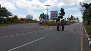 PPKM Darurat di Batam, Pengendara Mobil Tabrak Barikade Penyekatan di Kawasan MTC Batubesar