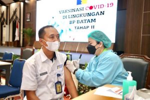 BP Batam Tuntaskan Vaksinasi Covid-19 Dosis Dua bagi Pegawai