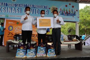 bright PLN Batam Berikan Bantuan 25 Ton Beras Untuk Masyarakat Melalui Pemko Batam