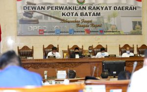 Ranperda Perubahan APBD Kota Batam, Pendapatan Turun Tujuh Persen