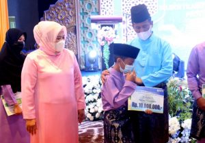 Raih Juara Umum STQH IX Kepri, Kafilah Batam Diguyuri Bonus Ratusan Juta