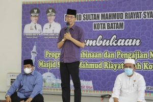 Bina Mualaf Digelar Setiap Pekan di Masjid Sultan Mahmud Riayat Syah