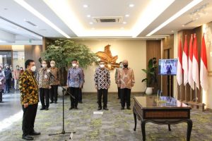 Menko Perekonomian RI Lantik Anggota Bidang Kebijakan Strategis BP Batam