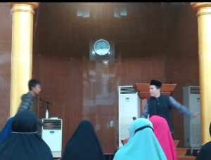 Video Detik-detik Ustadz Lagi Ceramah Diserang di Batam
