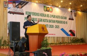 Raker II PGRI Kota Batam, Rudi: Guru Harus Miliki Wawasan Luas