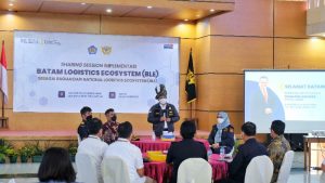 Kunjungi Kantor Bea Cukai Batam, Wamenkeu Suahasil: Kemenkeu Terbuka Semua Masukan dari Pelaku Usaha