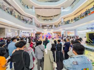 Grand Batam Mall Gelar Golden Christmas Weekend Sale, Berikan Diskon hingga 70 Persen