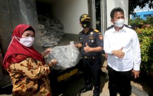 Terima Hibah 5,2 Ton Ikan dari Bea Cukai, Wali Kota Batam: Akan Disalurkan pada Panti Asuhan