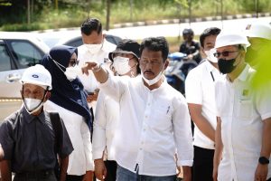 Kepala BP Batam Muhammad Rudi Tinjau Proyek Pelebaran Jalan dan Pembangunan Drainase DAM Baloi