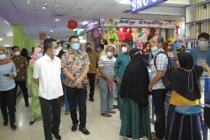 Amsakar Tinjau Penerapan Protkes di Mal