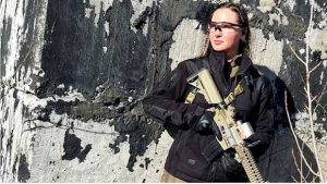 Miss Ukraina, Anastasiia Lenna Ikut Angkat Senjata