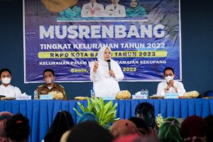 Di Musrenbang Kelurahan Patam Lestari, Wagub Marlin Ingatkan Protokol Kesehatan