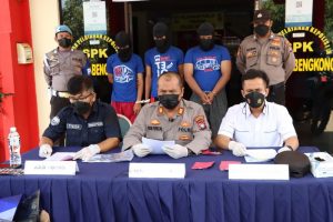 Polsek Bengkong Amankan Tiga Orang Penadah Sepeda Motor Curian