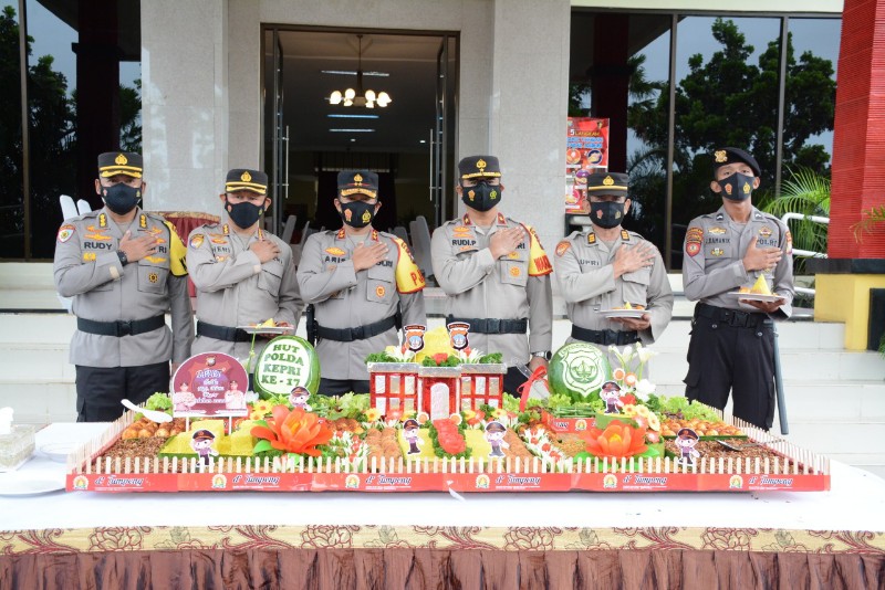 Kapolda Pimpin Upacara HUT Polda Kepri ke-17, Tegaskan Kembali Arahan Presiden