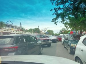 Warga Keluhkan Kemacetan di Jalan Depan Vihara Maitreya Batam
