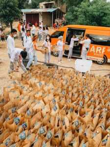 Ascott Bagikan 2.000 Lebih Kotak Takjil Pada Masyarakat di 15 Kota di Indonesia, Termasuk Batam