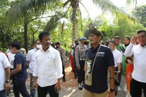 Menparekraf Bersama Kepala BP Batam Kunjungi Desa Wisata Mangrove di Nongsa