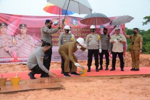Gubernur Kepri Letakkan Batu Pertama Pembangunan Gedung Dit Reskrimsus Polda Kepri