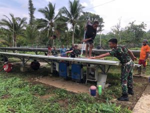 Satgas Yonif 126/KC Berhasil Perbaiki PLTS di Perbatasan Papua, Satu Kampung Kembali Terang