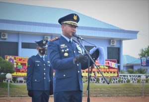 Upacara Peringatan Hari Bakti TNI AU ke-75, Danlanud Hang Nadim Bacakan Amanat Kasau