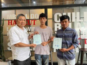 Driver Online Kepri Terima Kartu Elektronik Standar Pelayanan