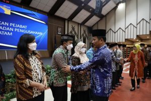 Kepala BP Batam Lantik Asdatun Kejati Kepri Jadi Kabiro Hukum dan Organisasi BP Batam