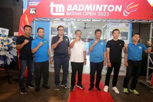 Rudi Resmikan GOR TM Badminton