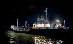 Bea Cukai Batam Tangkap Kapal TankerBermuatan Minyak Solar Ilegal