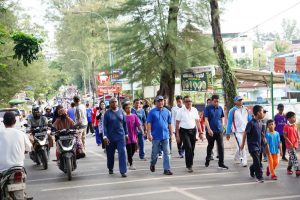Hari Sumpah Pemuda, Jefridin Jalan Sehat Bersama Warga Sekupang