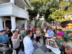 Kejutan HUT Ke-59, dari Forkopimda Bukti HMR Dicintai dan Pandai Bangun Harmoni