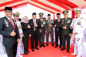 Ketua Fraksi PDI Perjuangan DPRD Provinsi Kepri, Lis Darmansyah Hadiri Upacara HUT TNI Ke-77 Tahun