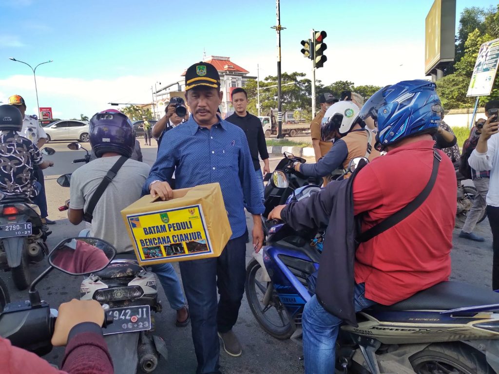 HMR Turun ke Jalan, Galang Sumbangan Batam Peduli Bencana Cianjur