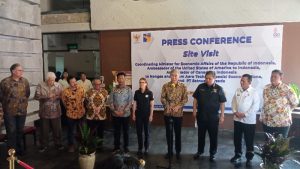 Tingkatkan Investasi, Menko Airlangga Boyong Dubes AS dan Kanada ke Batam