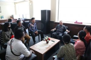 Ketua Komisi I DPRD Kepri Terima Kunjungan Pendeta Zainal Abidin