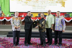 Paripurna Penandatanganan Nota Kesepakatan KUA-PPAS Ranperda APBD Provinsi Kepulauan Riau