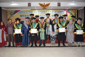79 Mahasiswa STAI Miftahul Ulum Tanjungpinang Diwisuda